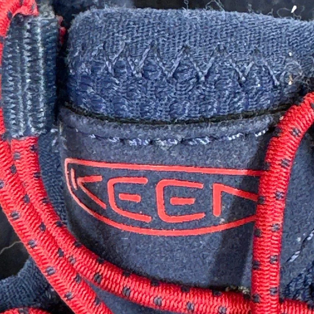 KEEN Hyperport H2 Water Sandals Big Boys 34 Size 2 Blue Camo Sport 1030835 Schoo